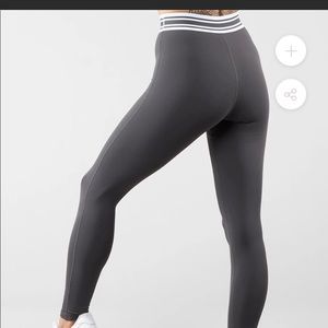 BuffBunny Assassin Legging (Wicked)